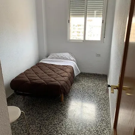 Center * فالنسيا