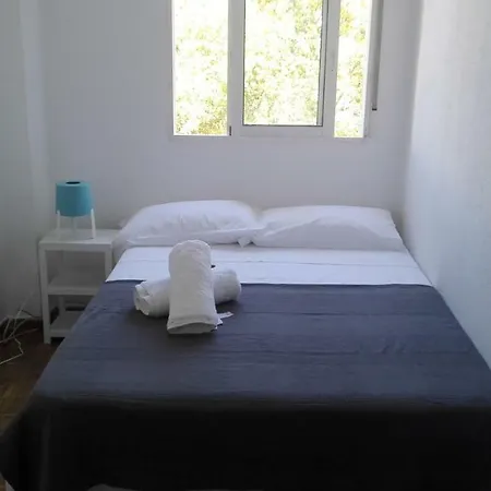 Center Homestay